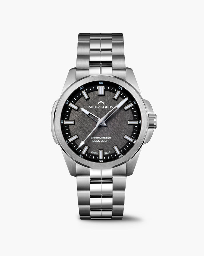 Independence JP Black Scratch 42mm