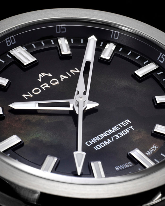 Independence JP Black Mother of Pearl 42mm