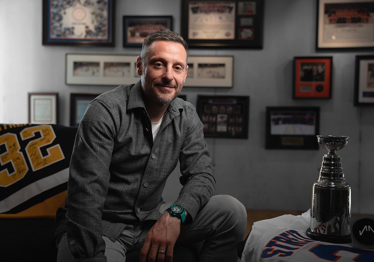 アクセサリー NOROSI Army Green Horseshoe Nail Cross Necklace with Black Nails – JJ's