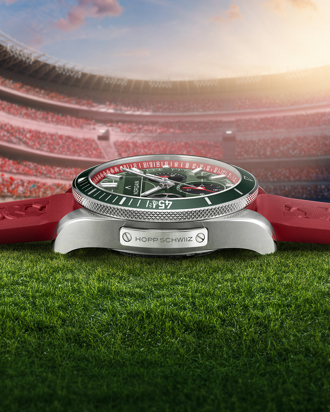 ●手渡し前提●　9.1 NOBRAND　ノーブランド　赤　RED　トライフィン Adventure Chrono 41mm Swiss National Team Limited Edition